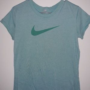 Nike tee shirt